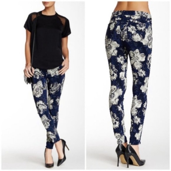 7 For All Mankind Navy Jacquard Ankle Skinny Pants - Picture 2 of 6